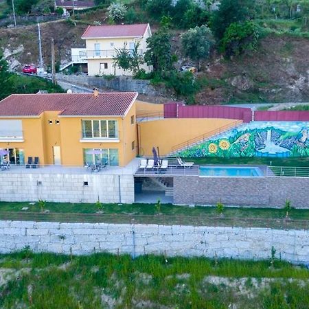 Merck Villa Gerês Rio Caldo Exterior foto