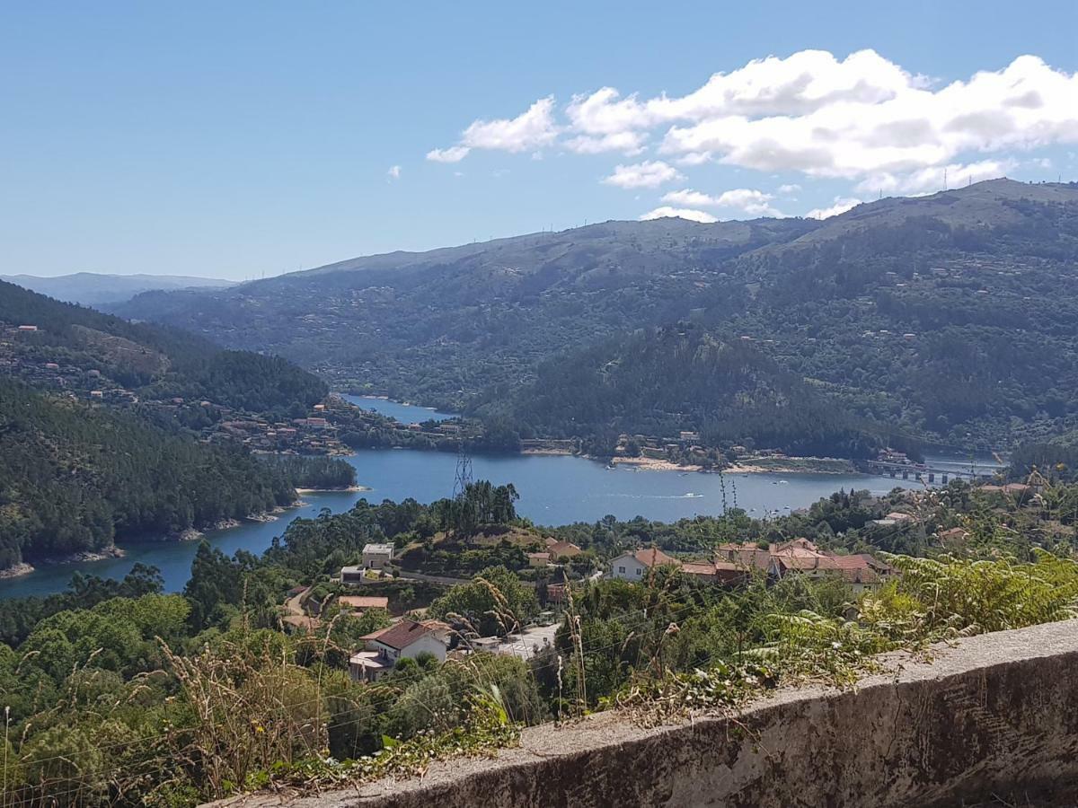Merck Villa Gerês Rio Caldo Exterior foto