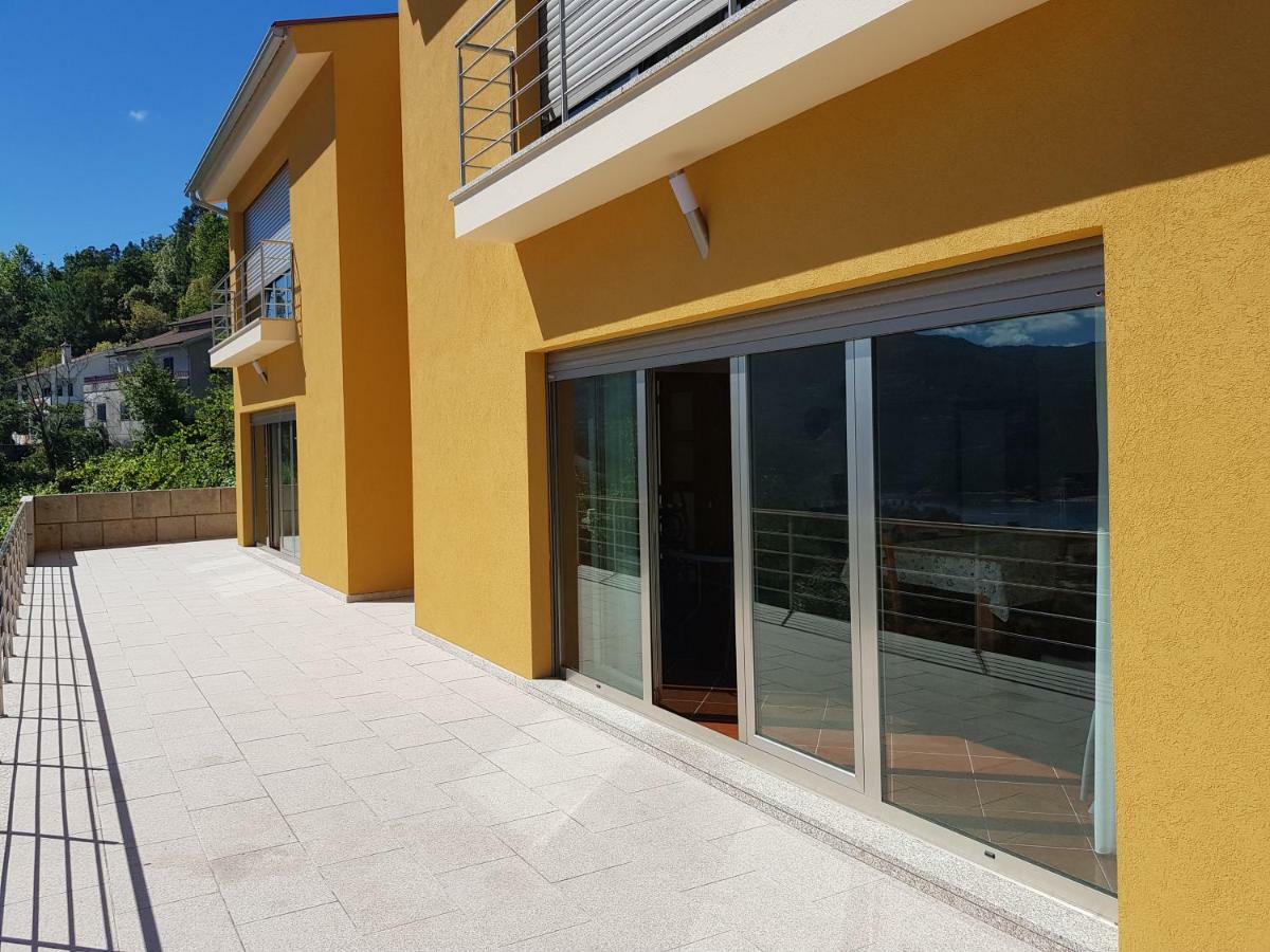 Merck Villa Gerês Rio Caldo Exterior foto