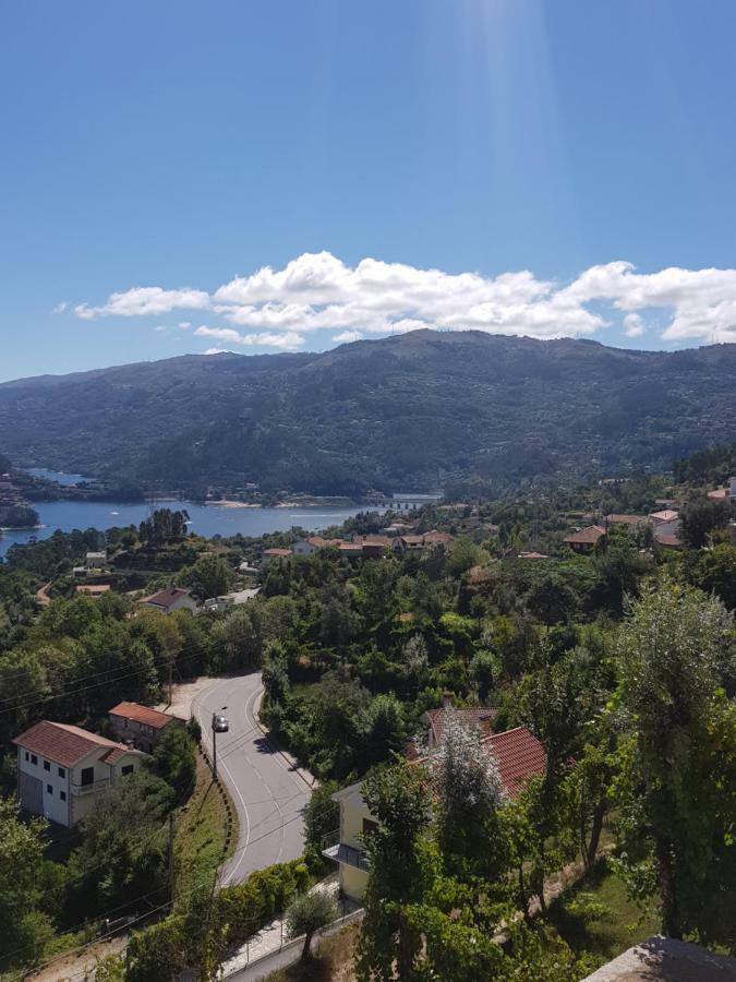 Merck Villa Gerês Rio Caldo Exterior foto