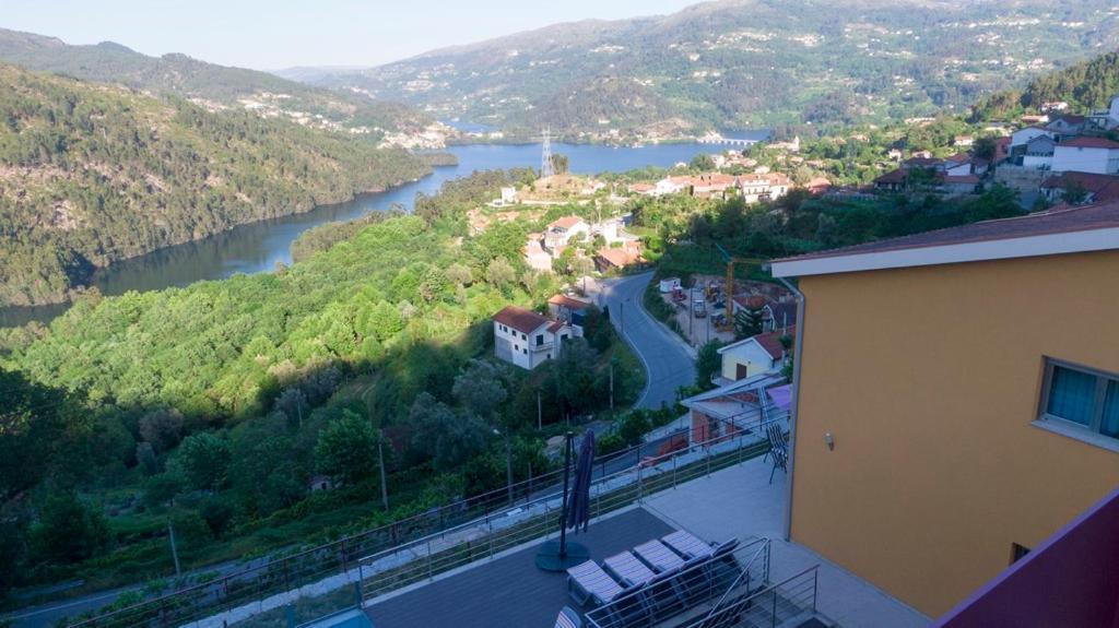 Merck Villa Gerês Rio Caldo Exterior foto