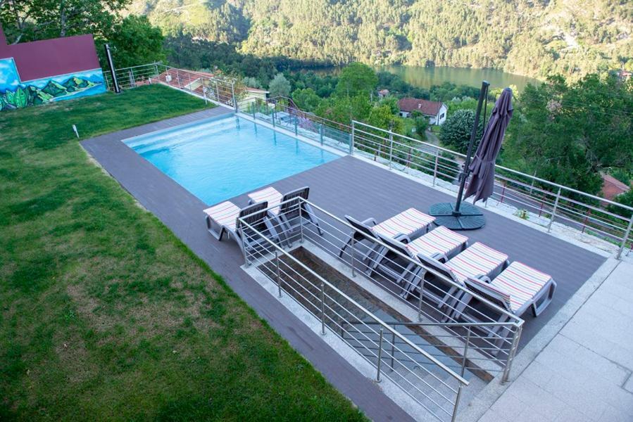 Merck Villa Gerês Rio Caldo Exterior foto