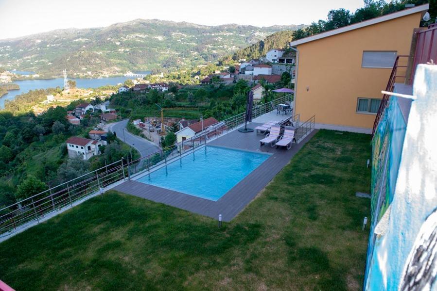Merck Villa Gerês Rio Caldo Exterior foto