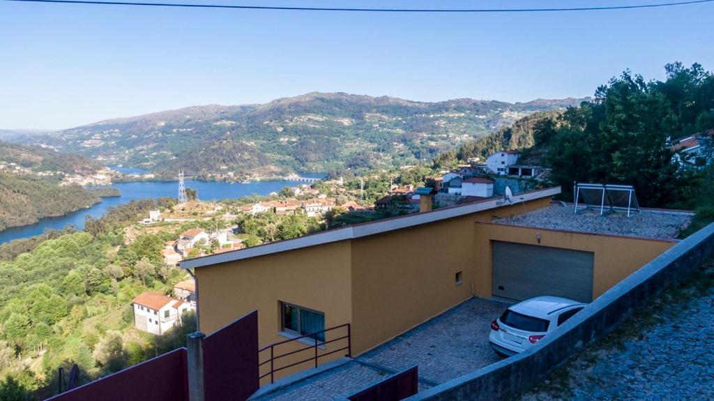 Merck Villa Gerês Rio Caldo Exterior foto